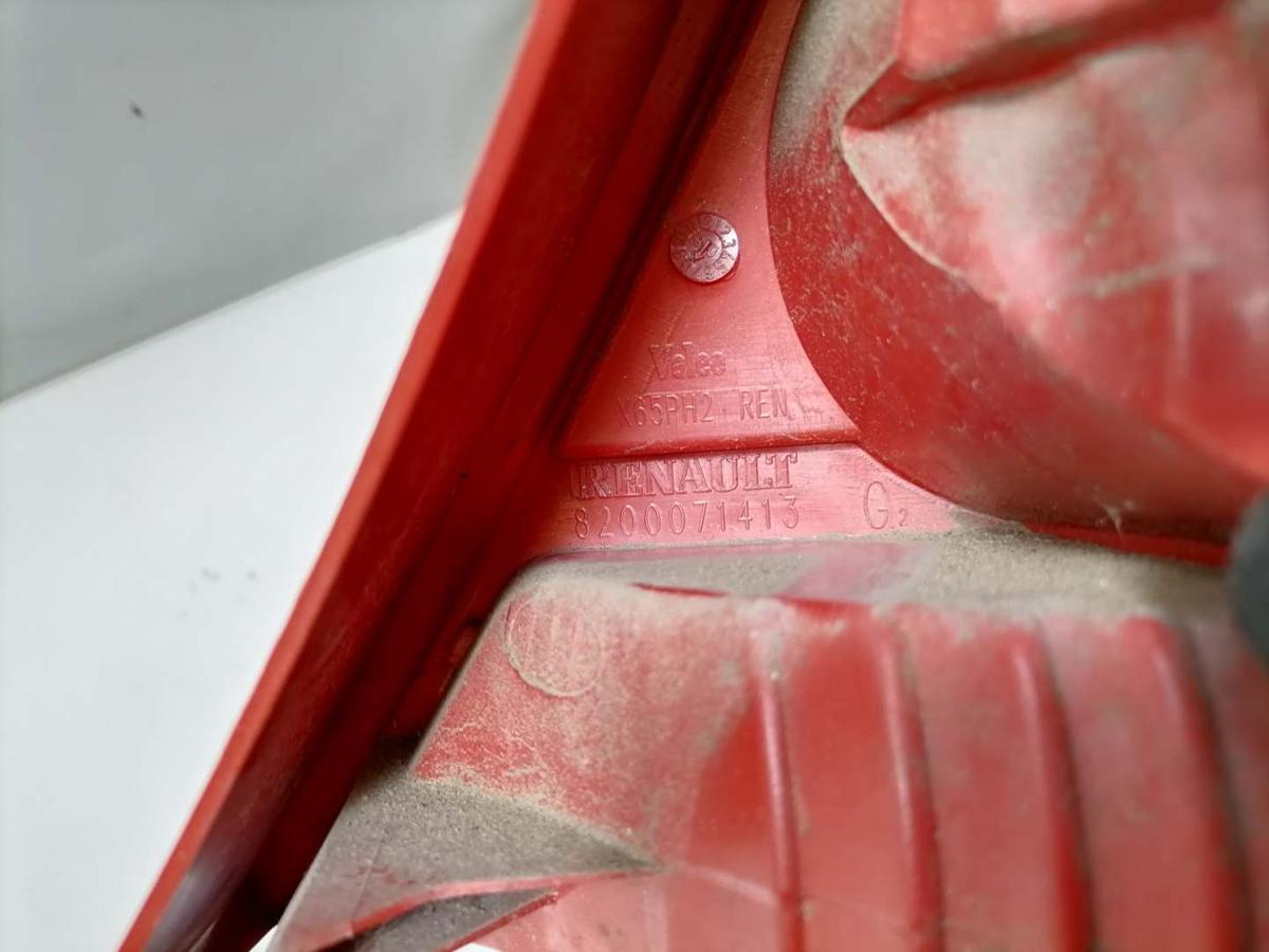 Renault Clio 2 Campus original R&uuml;cklicht R&uuml;ckleuchte Schlussleuchte links Bj.2008